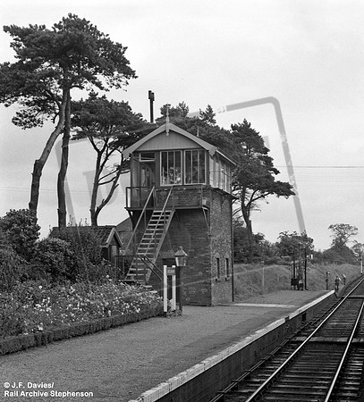 Signal box 1958-09-09 Aylsham