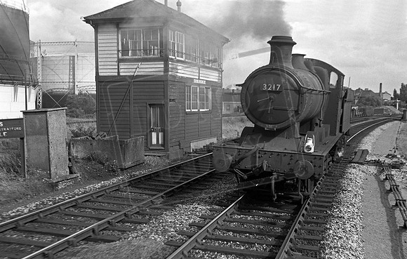 3217 1964-07-11 Stratford upon Avon