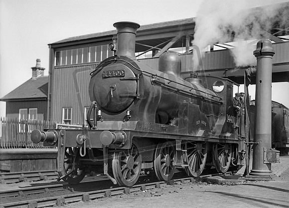 14400 1930-05-26 Forres