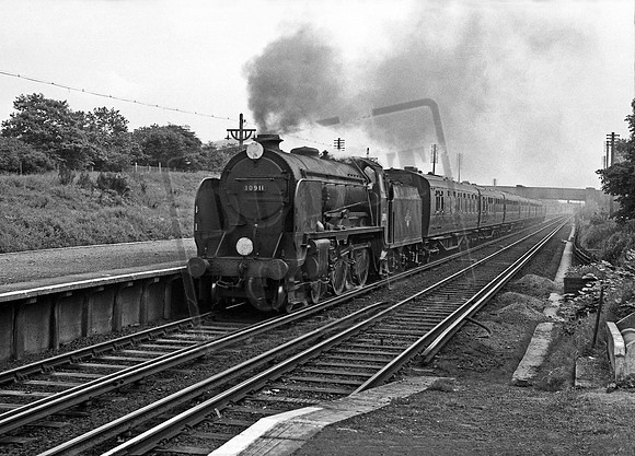 30911 1960-05 New Malden