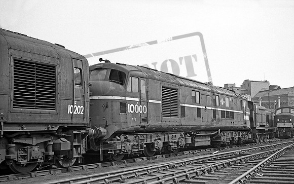 10000 1964-05-24 Derby