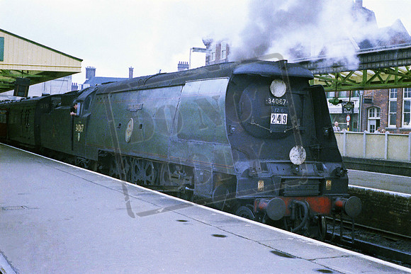 34067 1963-08-10 Woking