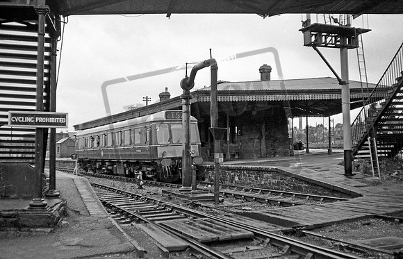 DMU W55025 1967-10-14 Tondu
