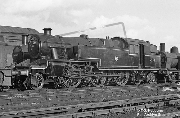 42519 1950s Derby