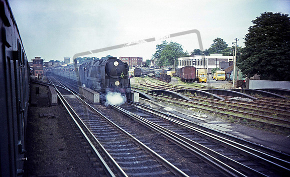 34025 1967-07-07 Woking