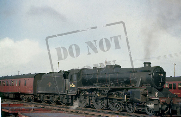 44706 1958-10 Fairlie Pier