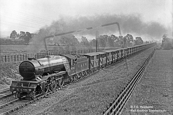 4792 1939-08-16 Peascliffe Tunnel