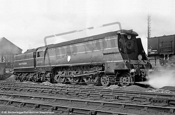 21C114 1946-08-31 Salisbury