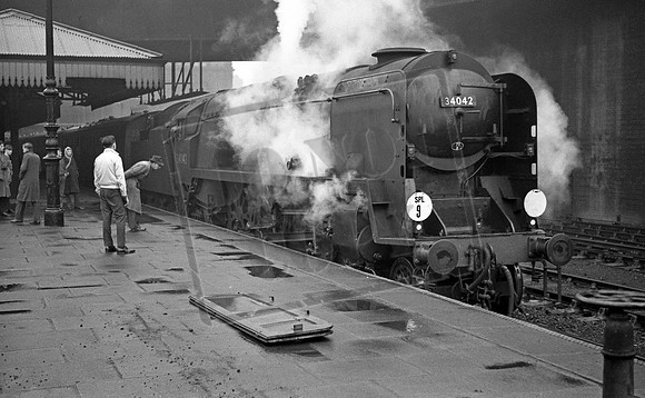 34042 1963-03-30 Nottingham Victoria
