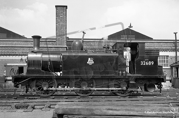 32689 1951c Southampton Docks