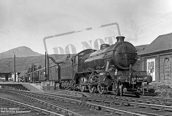3442 1938-08-31 Crianlarich