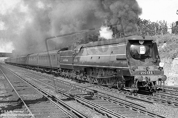 21C135 1946 Bickley