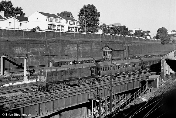 D8003 1964-08-31 Camden bank