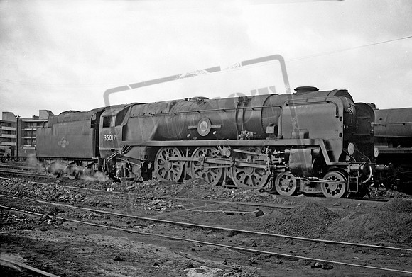 35017 1960s Nine Elms