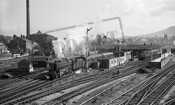 44758 1963-09-27 Skipton