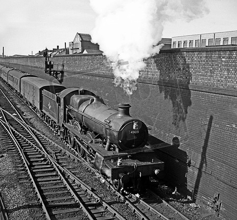 4909 1961-03-11 Old Oak Common