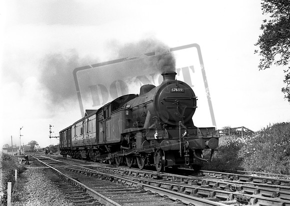 67689 1962-08-16 Norton East