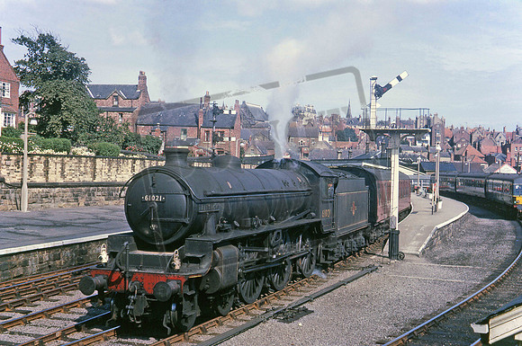 61021 1964-08 Whitby Town
