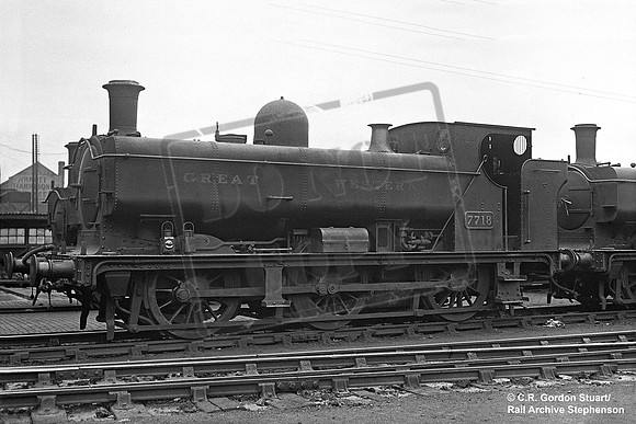 7718 1930s Old Oak Common