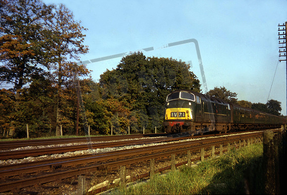 D816 1966 Byfleet