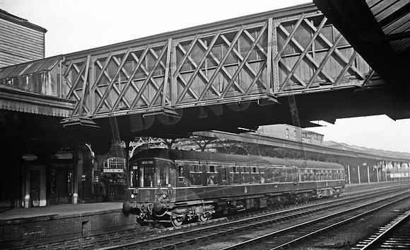 DMUs E79001 E79501 1954-10-02 Harrogate