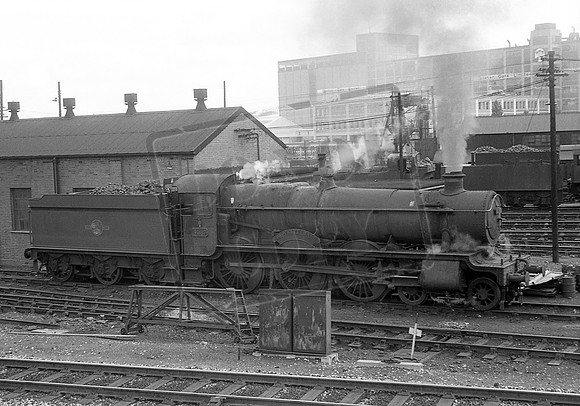 4987 1962-08-18 Southall shed