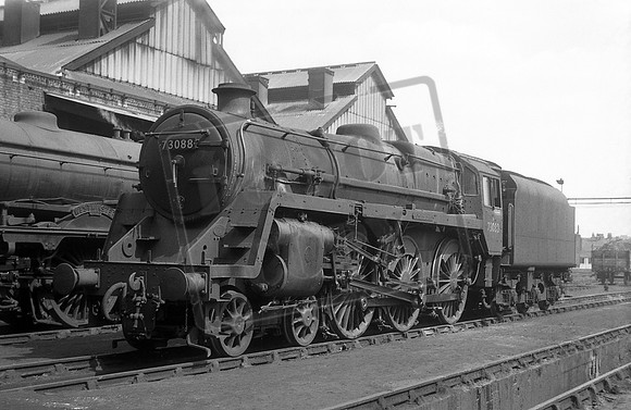 73088 1961-10-31 Nine Elms