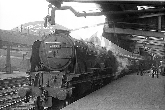 60132 1959-07-23 Newcastle station