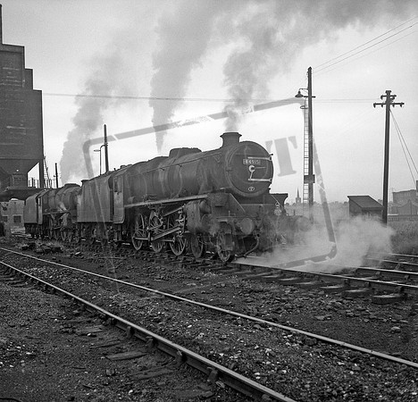 44915 1966c Lostock Hall