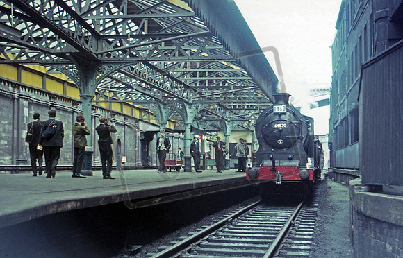 64570 1966-06-25 Edinburgh Waverley