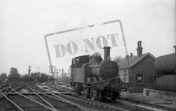 1471 1961-07-18 Exeter St Davids