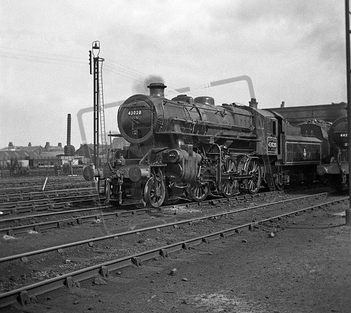 43020 1957-05-04 Bolton shed