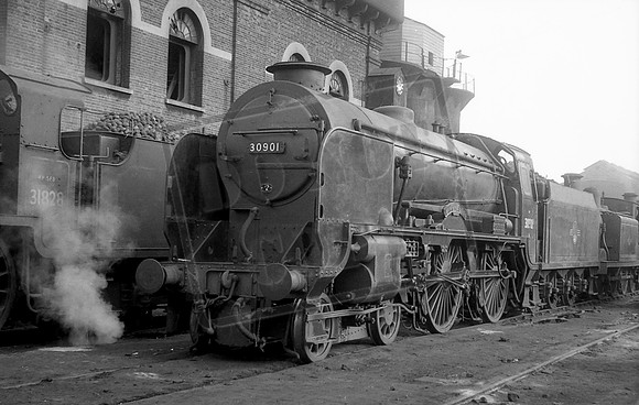 30901 1962-10-07 Brighton shed 75A