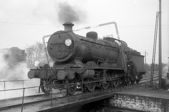 32347 1962-11-03 Three Bridges