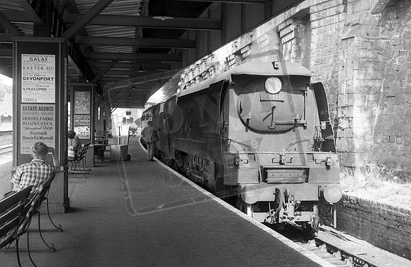 34110 1961-07-24 Exeter Central