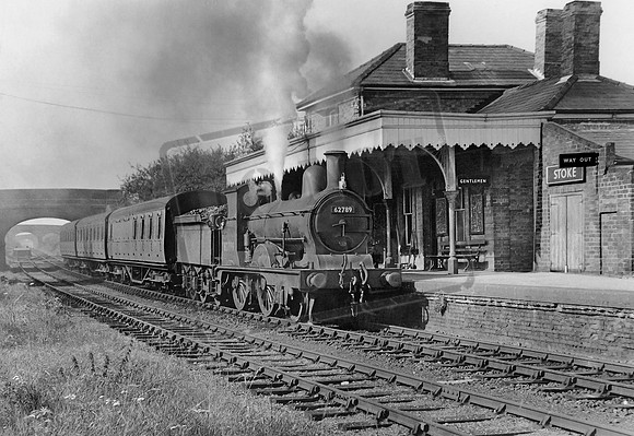 62789 1950s Stoke Station