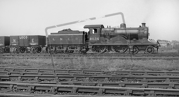 8025 1933-08-06 Clacton-on-Sea MPD