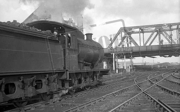 65772 1961-11-18 Newport