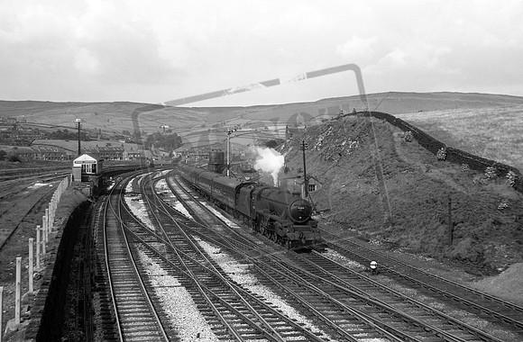 45211 1963c Diggle Junction