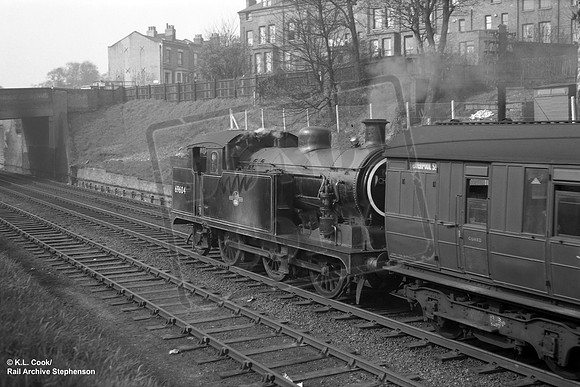 69604 1959-04-04 Clapton