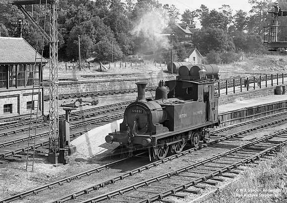 55051 1951 The Mound