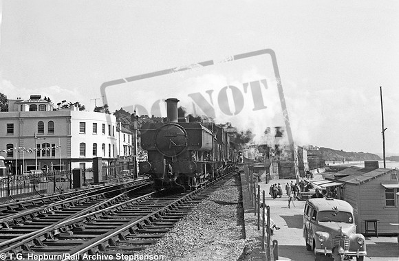 7427 1950s Dawlish