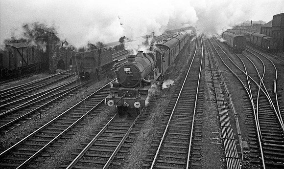 7028 1961 Cardiff Canton