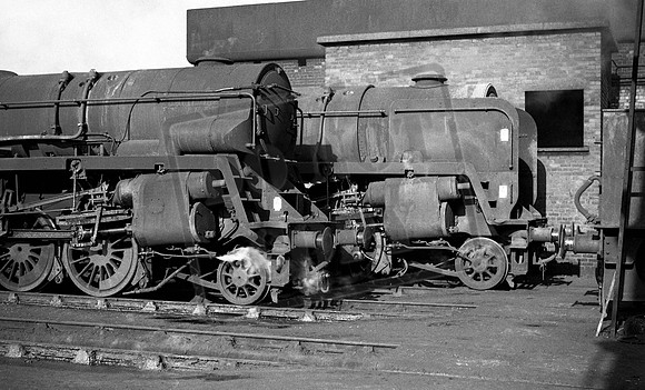 92022 1967 Speke Junction shed