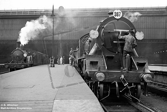 E787 1926c Waterloo