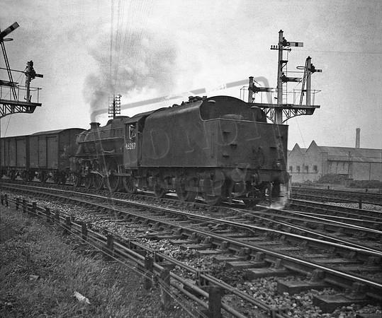 45267 1950c Tottenham St Junction