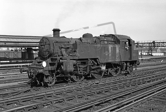 82029 1967-06 Clapham Junction
