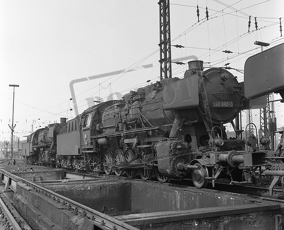 050 692, 051 859 1973-08-26 Osterfeld (South)