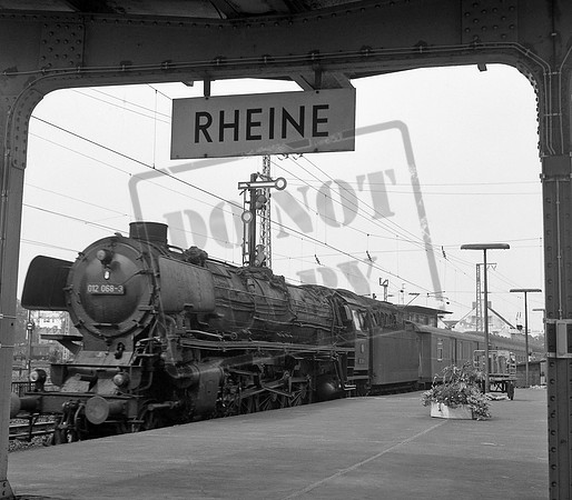 012 068 1973-08-24 Rheine Stn
