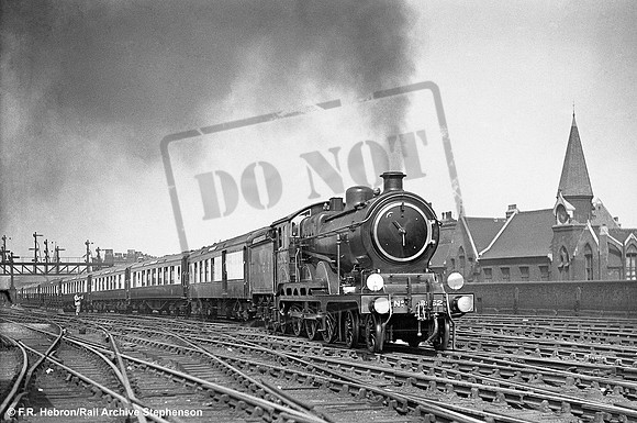 8552 1930c Bethnal Green